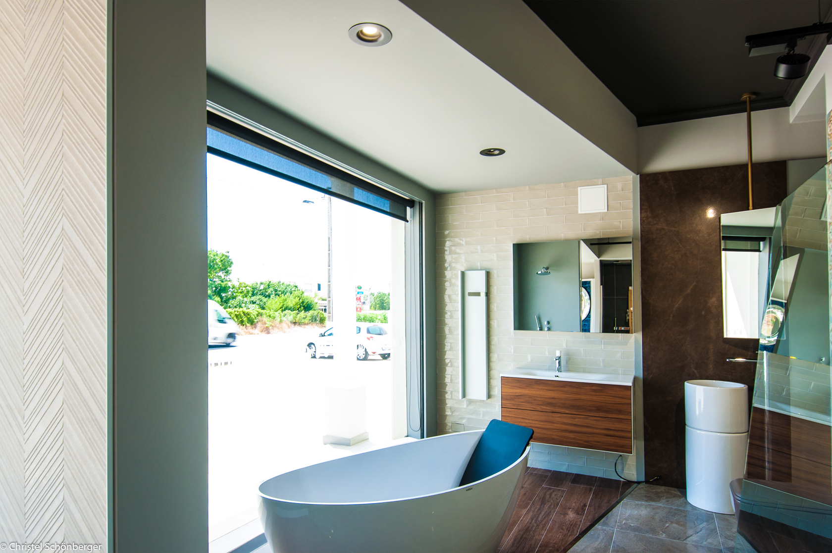 Around - Tiles & Bathrooms